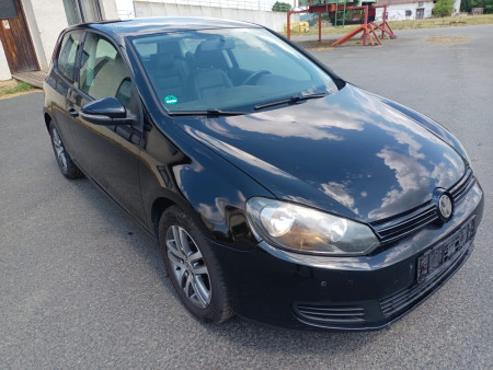 VW Golf 6 1.4 TSI 90Kw RV.2010 6sti kvalt. - NOVÁ STK 